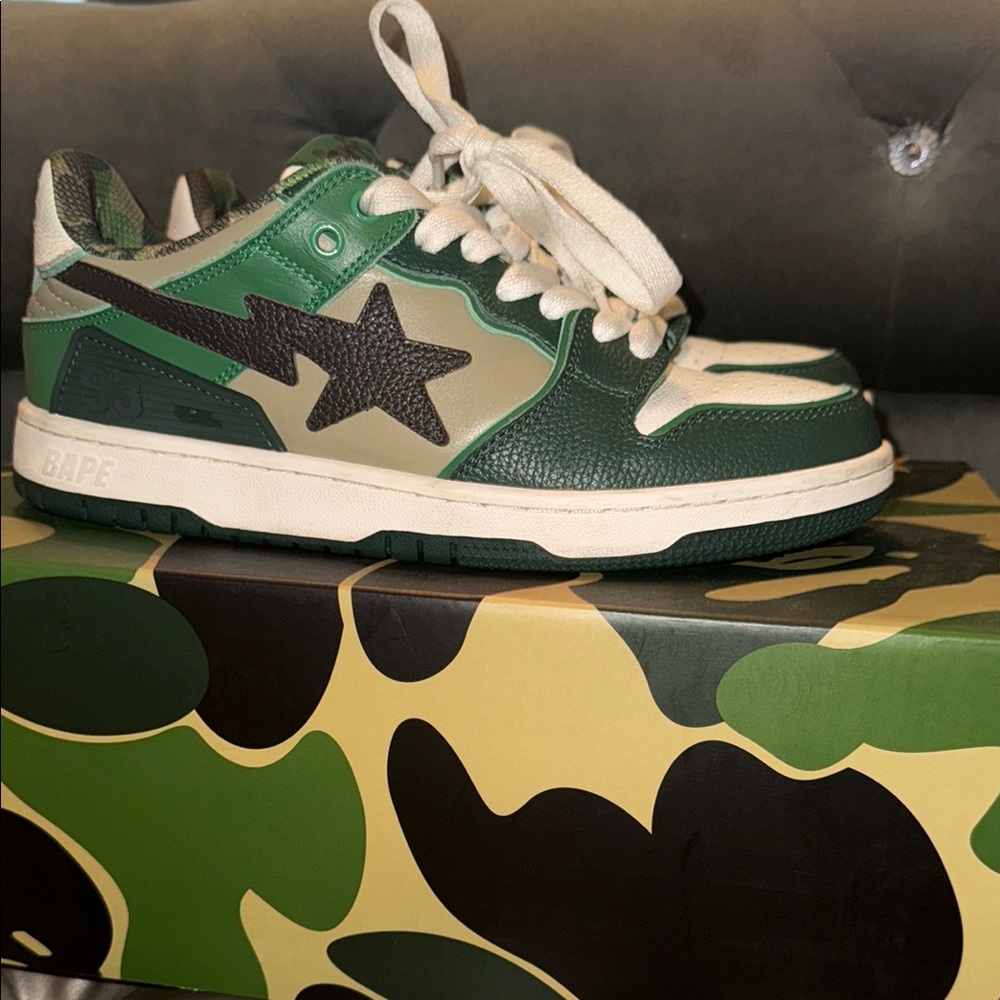Bape Green Sneakers Classic Low-Top Design
